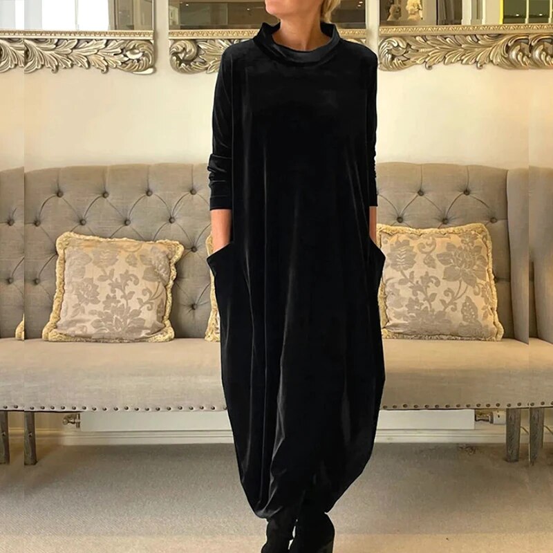 Sylis | Comfortable velvet dress with pockets