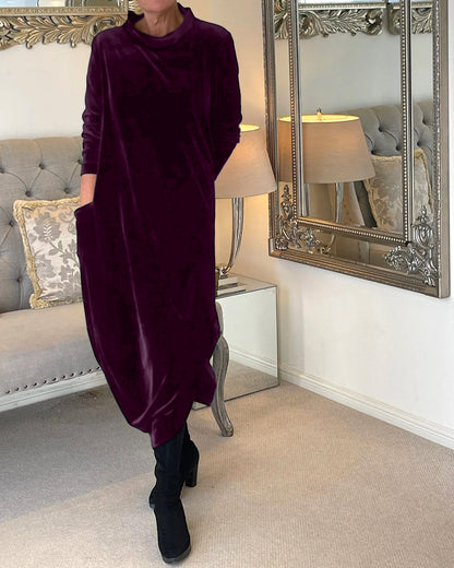 Sylis | Comfortable velvet dress with pockets