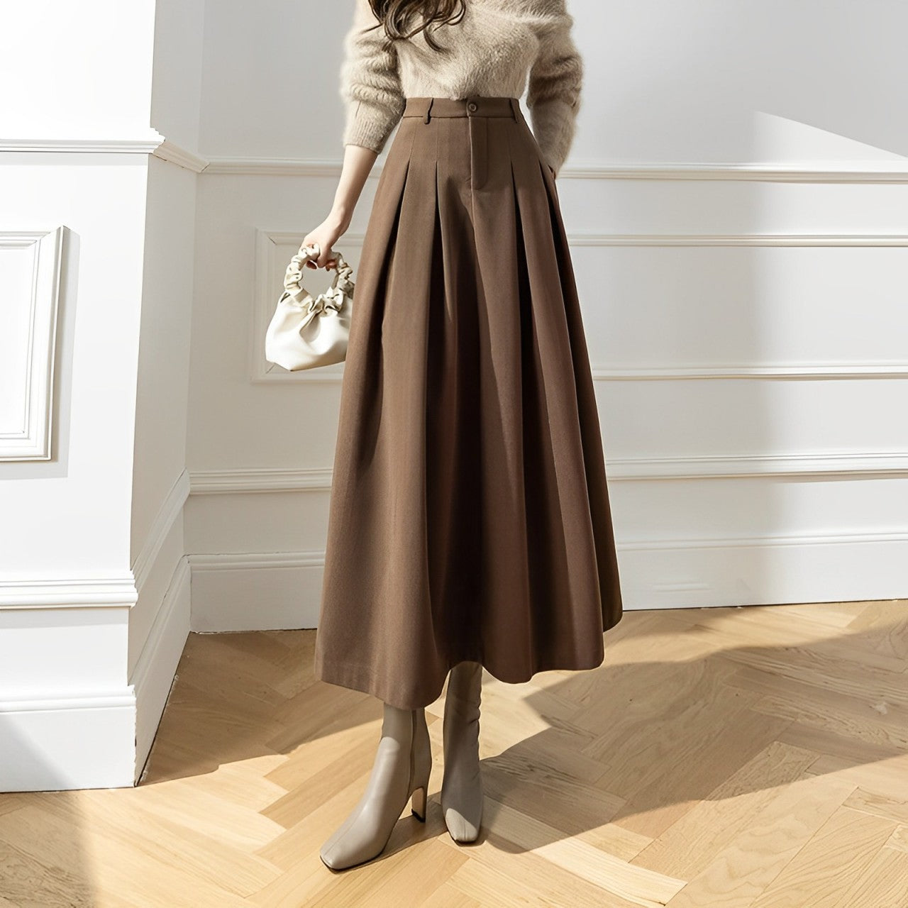 Sylis with high waist pleats of wool