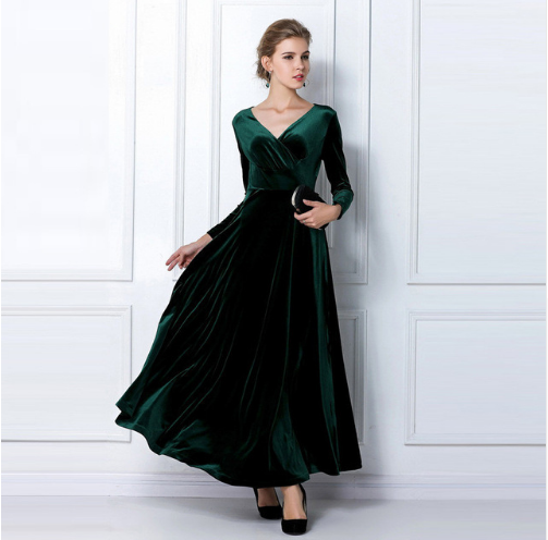 Sylis Chic dress with reinforced V neck