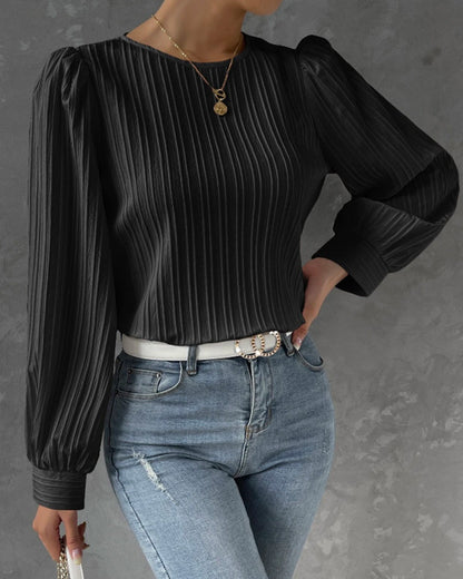 Sylis | Elegant shirt with round collar