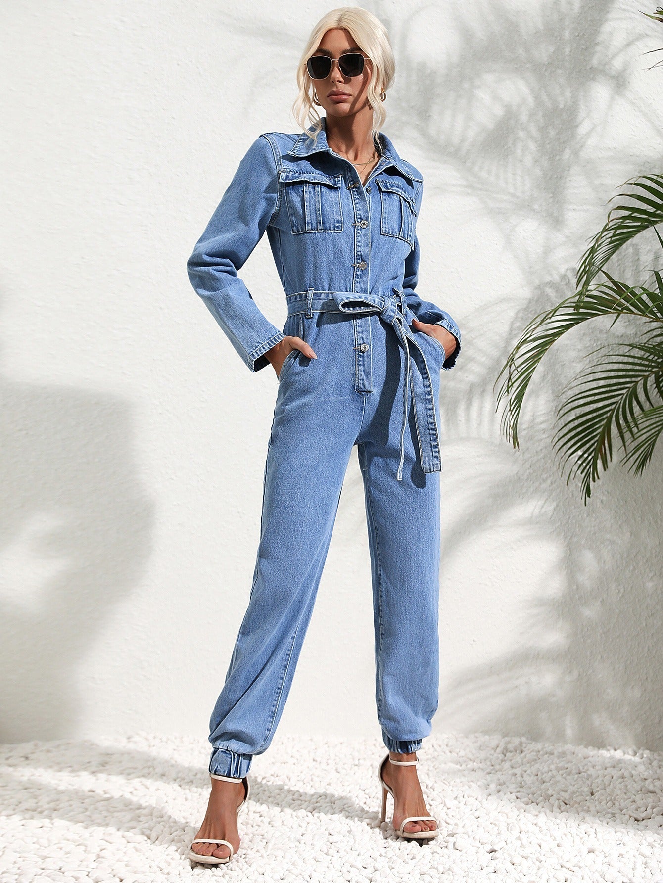 Trendy denim Sylis with flap pockets