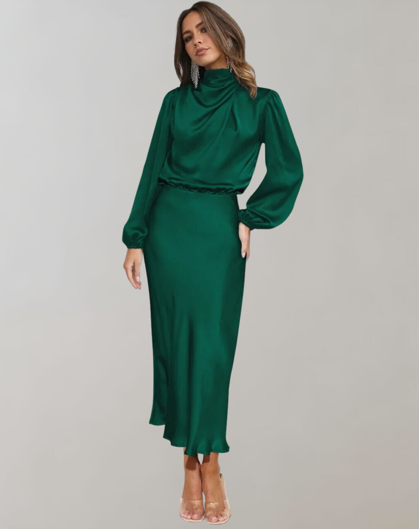 Sylis | Elegant satin dress with long sleeves