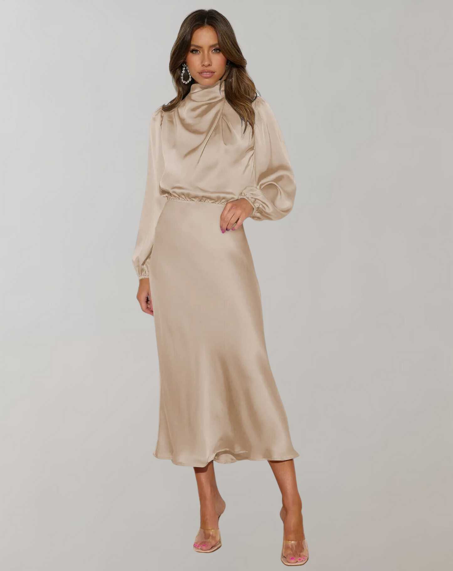 Sylis | Elegant satin dress with long sleeves