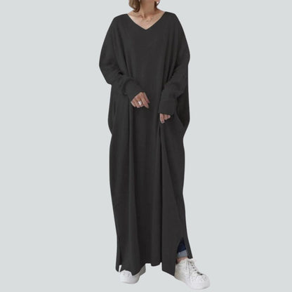 Sylis | Maxi sweater dress with V-neck and long sleeves in a relaxed fit