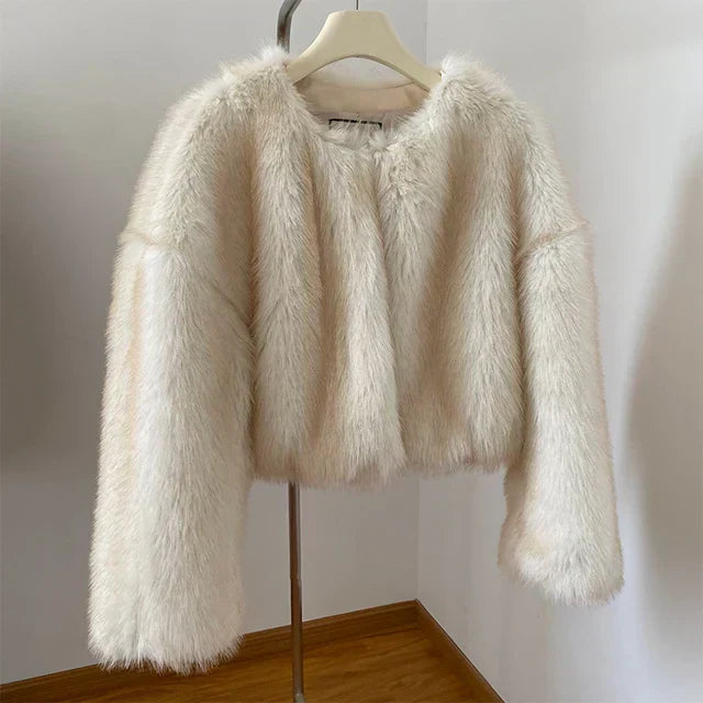 Sylis-Mode | elegant padded jacket made of fur