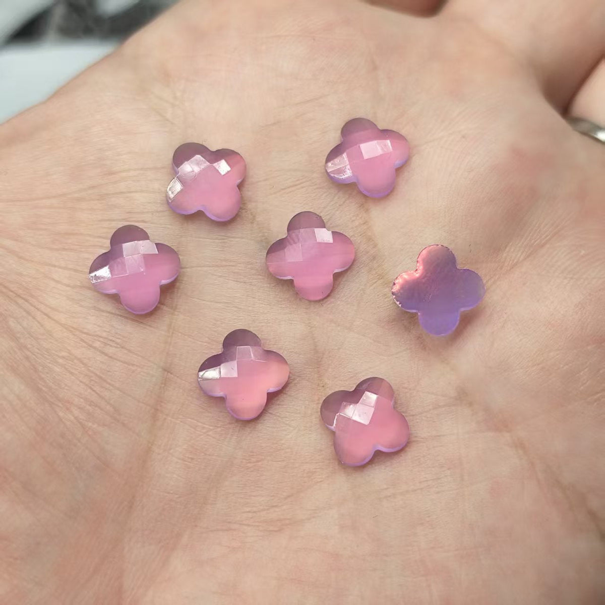 Decorative acrylic flowers