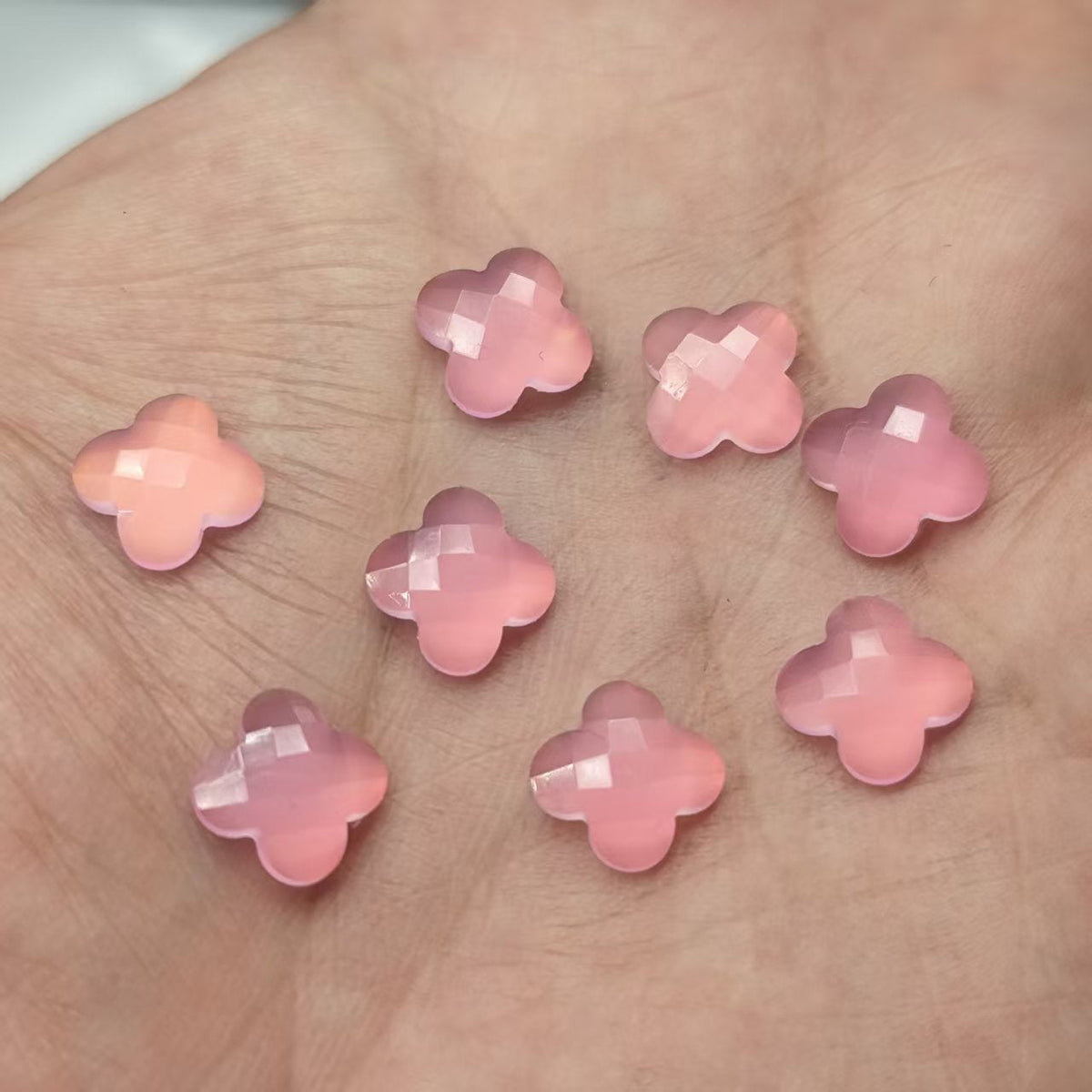 Decorative acrylic flowers