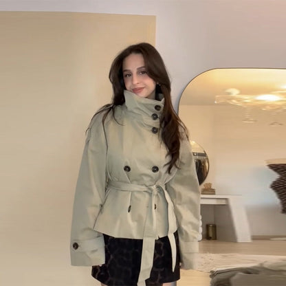 Sylis Fashionable Trench Coat with Tailored Cut and Practical Pockets Heidi Fashion