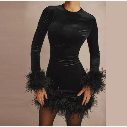 Sylis | Elegant fitted dress with feather embellishments on the sleeves