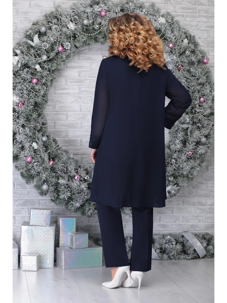 Sylis-Mode 3-piece embroidered suit in plus size