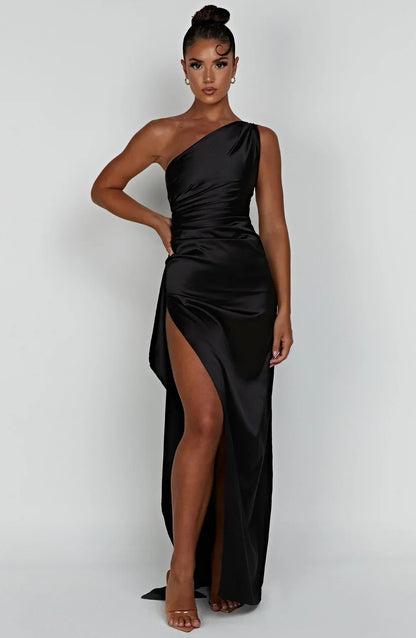 Sylis divided satin with one shoulder