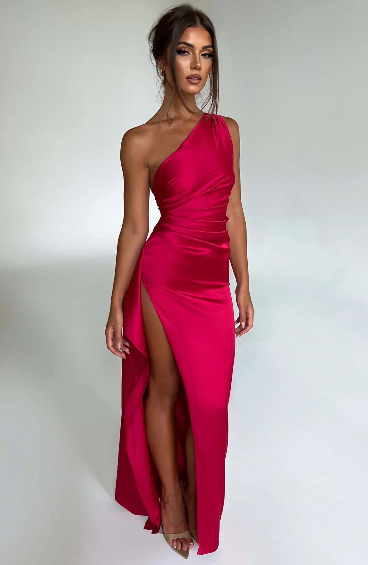 Sylis divided satin with one shoulder