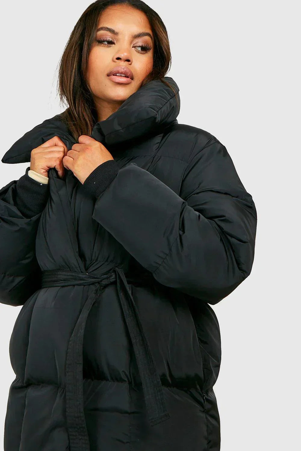 Sylis-Mode | Short ladies' jacket with stand-up collar and tailored waist