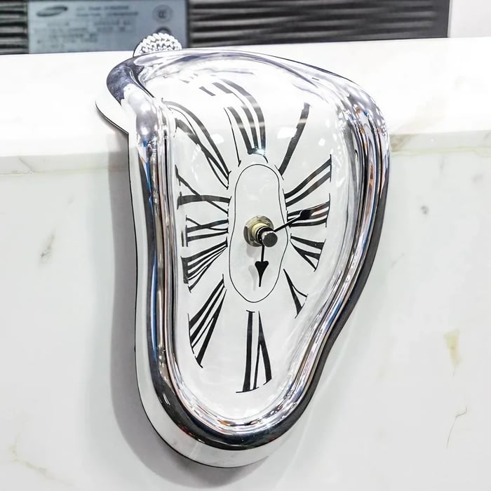DripClock - Time flows - Enchanting design - Stimulate your senses