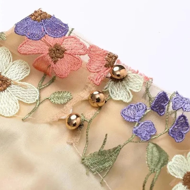 Sylis with floral applications and translucent appearance