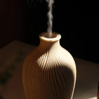 VaseMist – Ultrasonic Aroma Diffuser in Modern Vase Design (Resin)